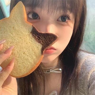 八月迷情